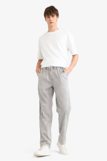 Wide Leg Washed Jeans