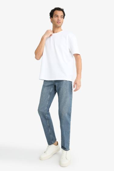 Jean slim taille normale à jambes fuselées