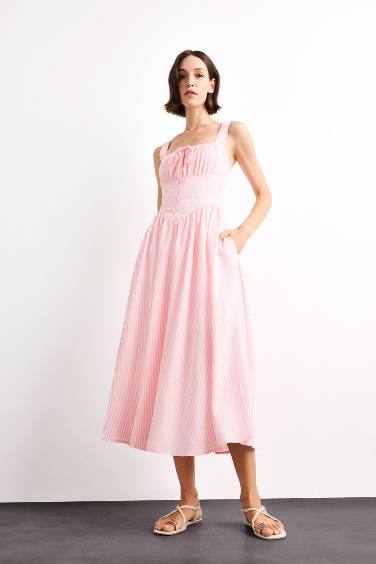 Kare Yaka Askılı Maxi Elbise