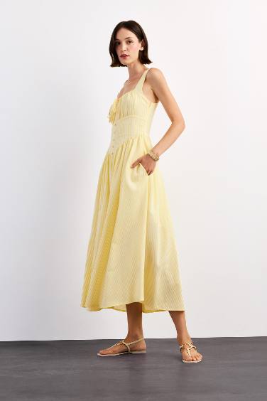 Kare Yaka Askılı Maxi Elbise