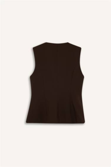 فيست قصة عادية بياقة مستديرة