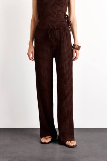 بنطرون منسوج قصة مريحة برجل عادي