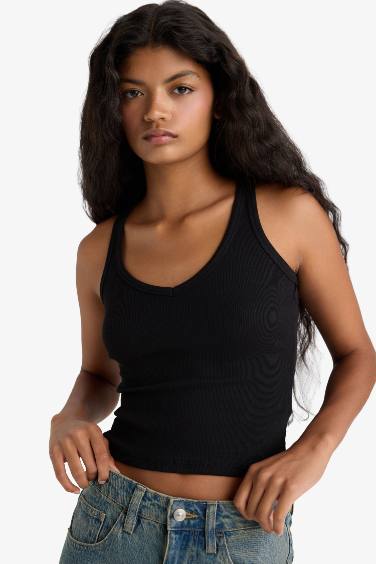 Slim Fit Camisole V-Neck Tank Top