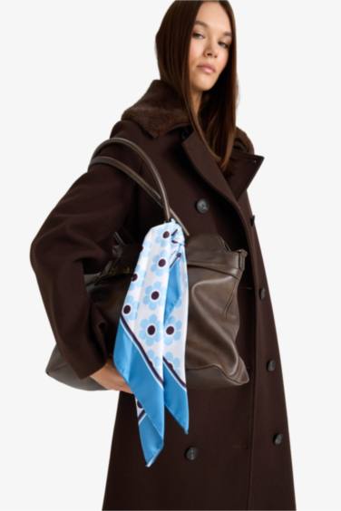 Woman Patterned Scarf