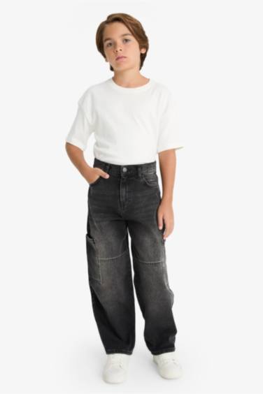 Boy Barrel Fit Straight Leg Jeans