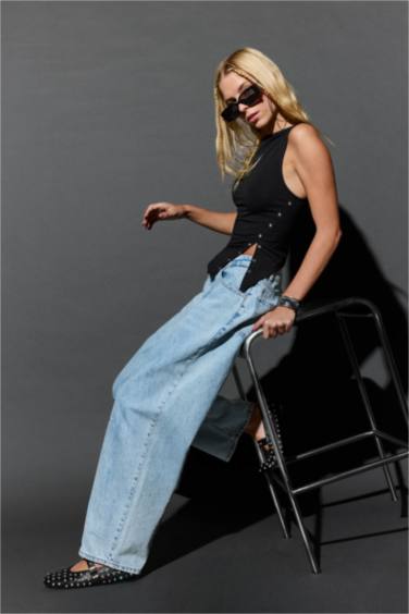 كيمونه مضلع مخصر بكتف مكشوف