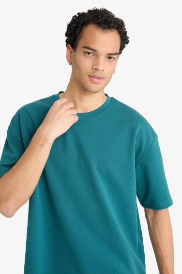 Oversize Fit Crew Neck Short Sleeve T-Shirt