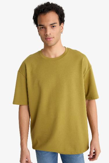 Oversize Fit Crew Neck Short Sleeve T-Shirt