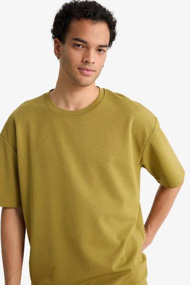 Oversize Fit Crew Neck Short Sleeve T-Shirt