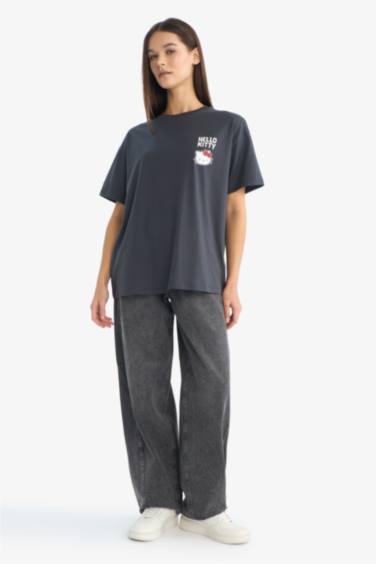 Футболка Hello Kitty Oversize с принтом и коротким рукавом