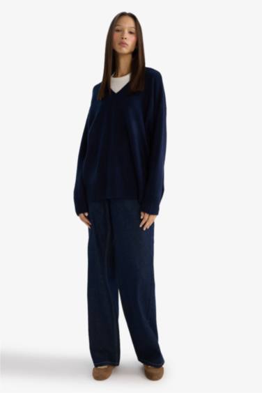 بلوز صوف اوفر سايز بياخة V