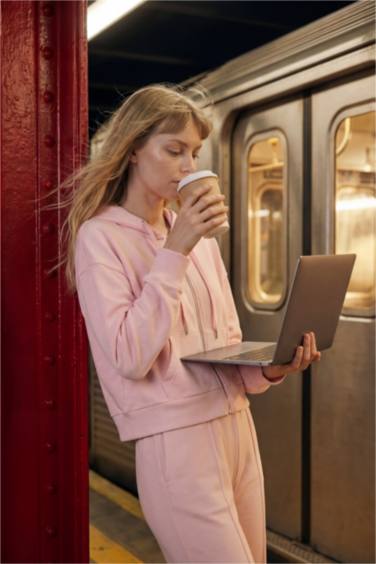 Loose Fıt Kapüşonlu Modal Hırka