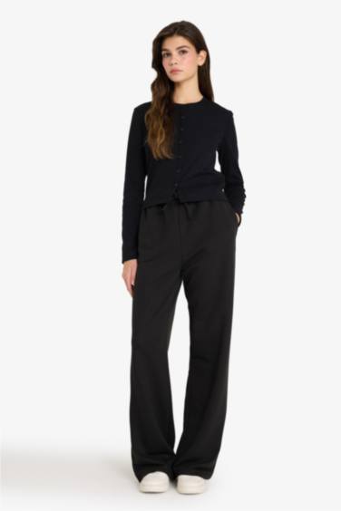 Gilet en maille côtelée à col boutonné Coupe slim