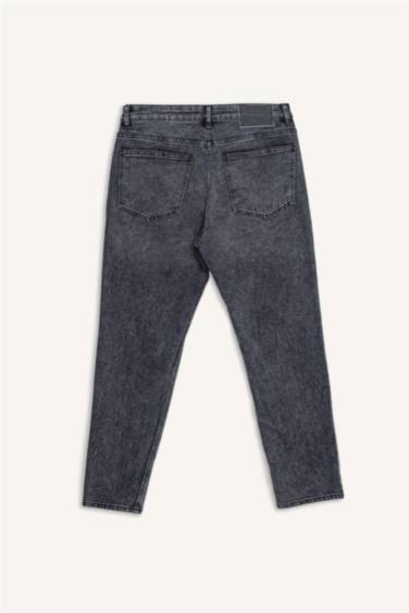 بنطلون سليم فيت قصة ضيقة