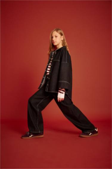 بنطرون جينز بناتي وايد ليج برجل واسع