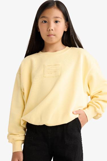 Girl Oversize Loose Fit Crew Neck Printed Sweatshirt