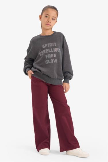 Oversize Fit Crew Neck Sweatshirt