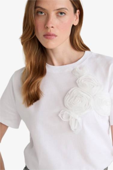 Relax Fit Crew Neck Embroidered Cotton T-Shirt