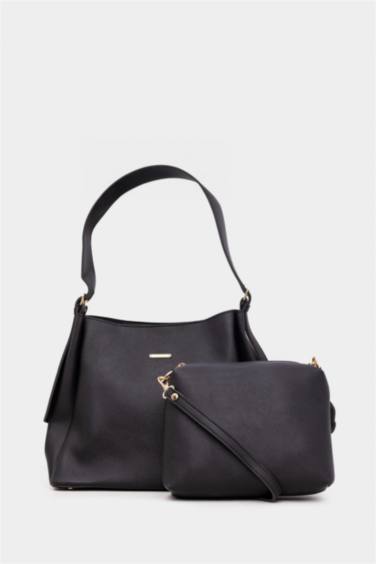 شنطة كتف حريمي