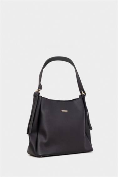 شنطة كتف حريمي