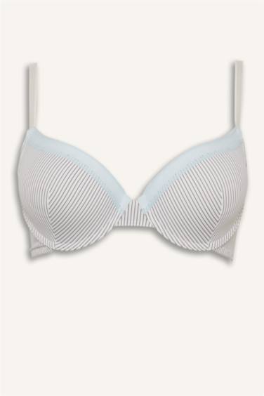 Бюстгальтер для футболки без косточек с микро покрытием уплотненными чашечками и кружевными деталями