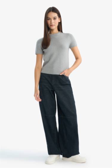 Свитер с круглым вырезом Slim Fit