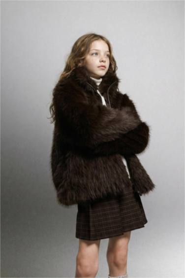 Kız Çocuk Dik Yaka Fermuarlı Suni Kürk Mont