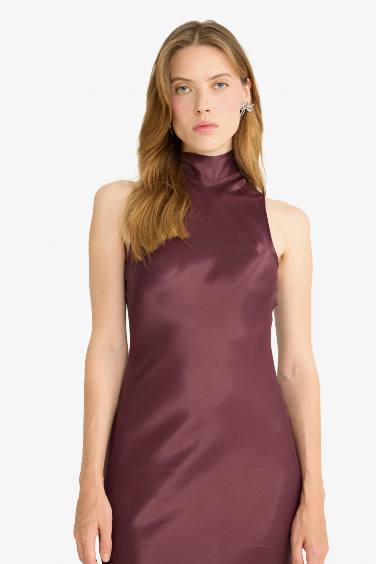 Regular Fit Saten Kolsuz Maxi Elbise