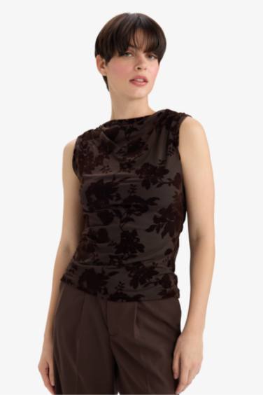 Round Neck Floral Tulle Sleeveless Blouse