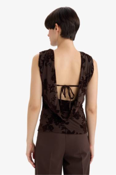 Round Neck Floral Tulle Sleeveless Blouse