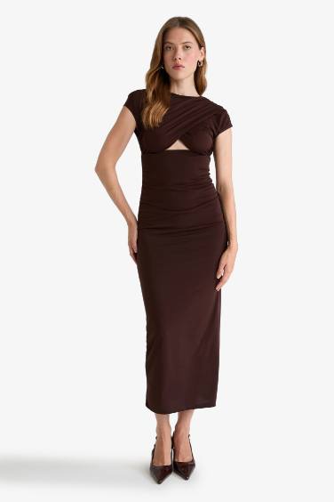 Crew Neck Short Sleeve Midi Dress