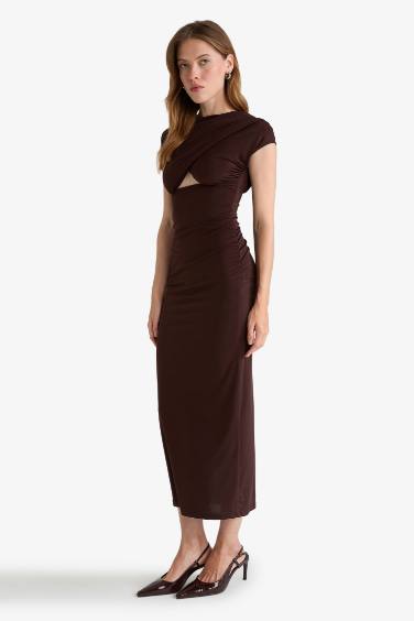 Crew Neck Short Sleeve Midi Dress