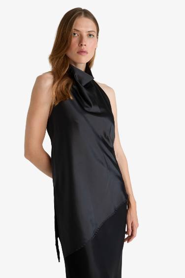 Regular Fit Degaje Neck Sleeveless Blouse