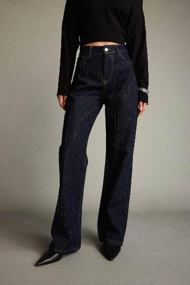 Relax Fit Düz Paça Jean Pantolon