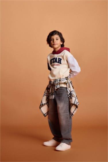 Erkek Çocuk Barrel Fit Düz Paça Jean Pantolon