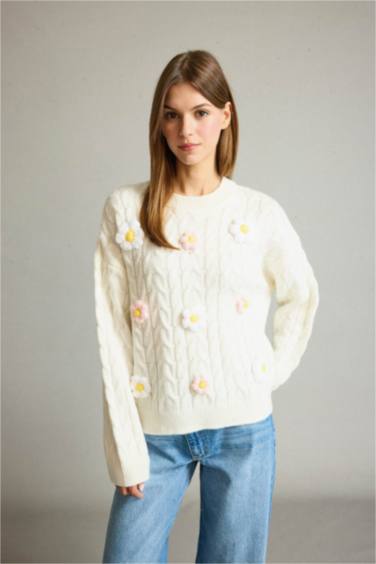 Bisiklet Yaka Çiçekli Triko Kazak