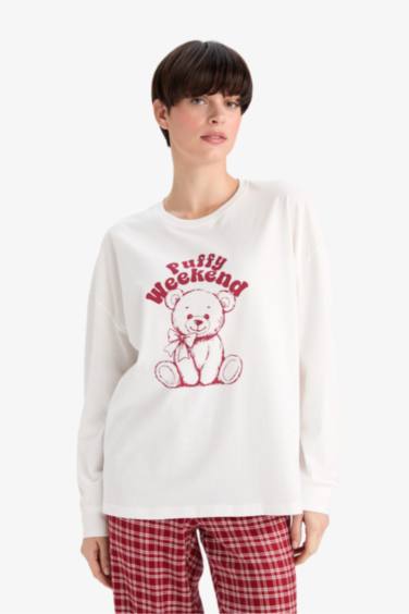 بلوزة بجامة قصة عادية برقبة مستديرة من Fall in Love