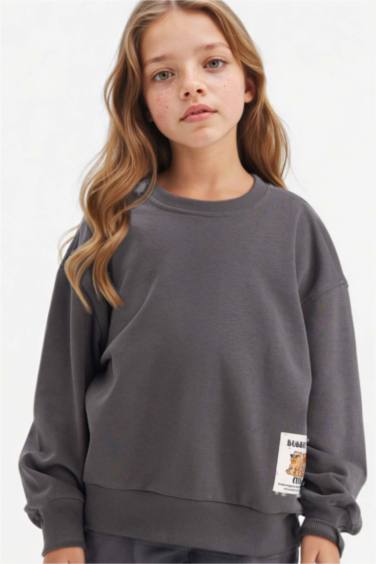 Kız Çocuk Oversize Geniş Kalıp Bisiklet Yaka Sırt Baskılı Sweatshirt