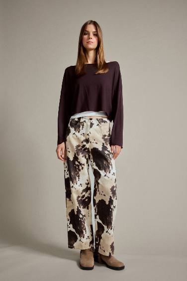 Relax Fit Desenli Düz Paça Jean Pantolon