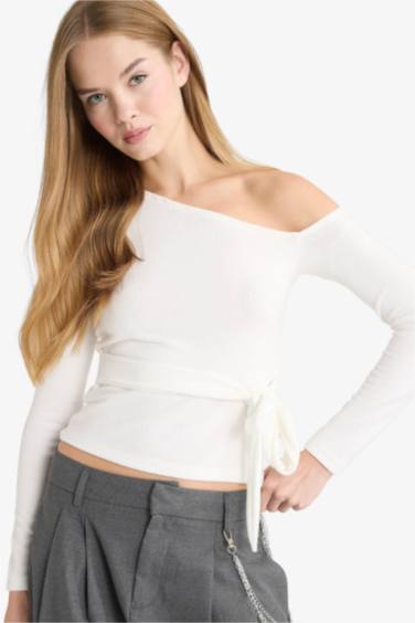 تيشيرت ردن طويل سليم فيت بكتف واحد