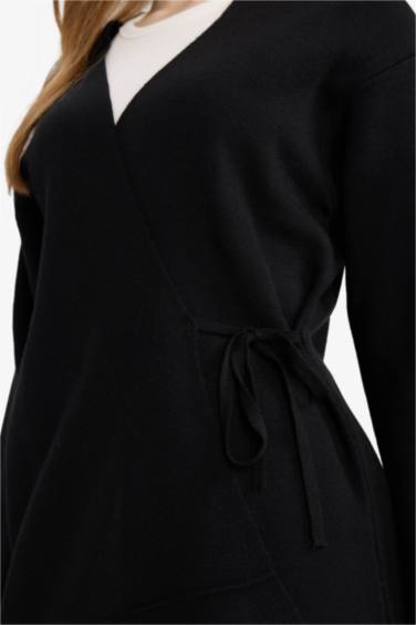 Regular Fit V Yaka Bağlama Detaylı Triko Hırka