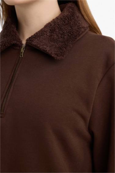 سويت شيرت قماش سميك قصة عادية ببطانة ناعمة