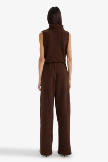 بنطلون وايد ليج برجل واسع