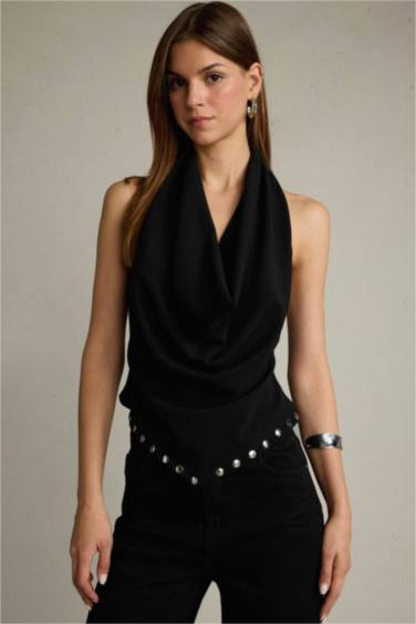 Degaje Yaka Kolsuz Bluz