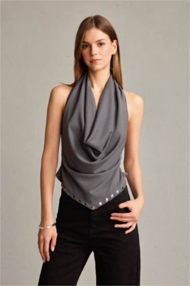 Degaje Yaka Kolsuz Bluz