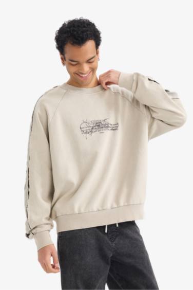 Boxy Fit Bisiklet Yaka Baskılı Sweatshirt