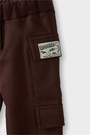 بنطرون بجامة رياضي ولادي باتكيت قماش خفيف قصة عادية