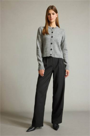 Relax Fit Regular Hem Trousers