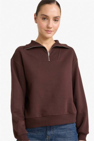 سويت شيرت بيزك قصة عادية بياخة عالية