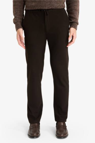 بنطرون قصة عادية ورجل عادية